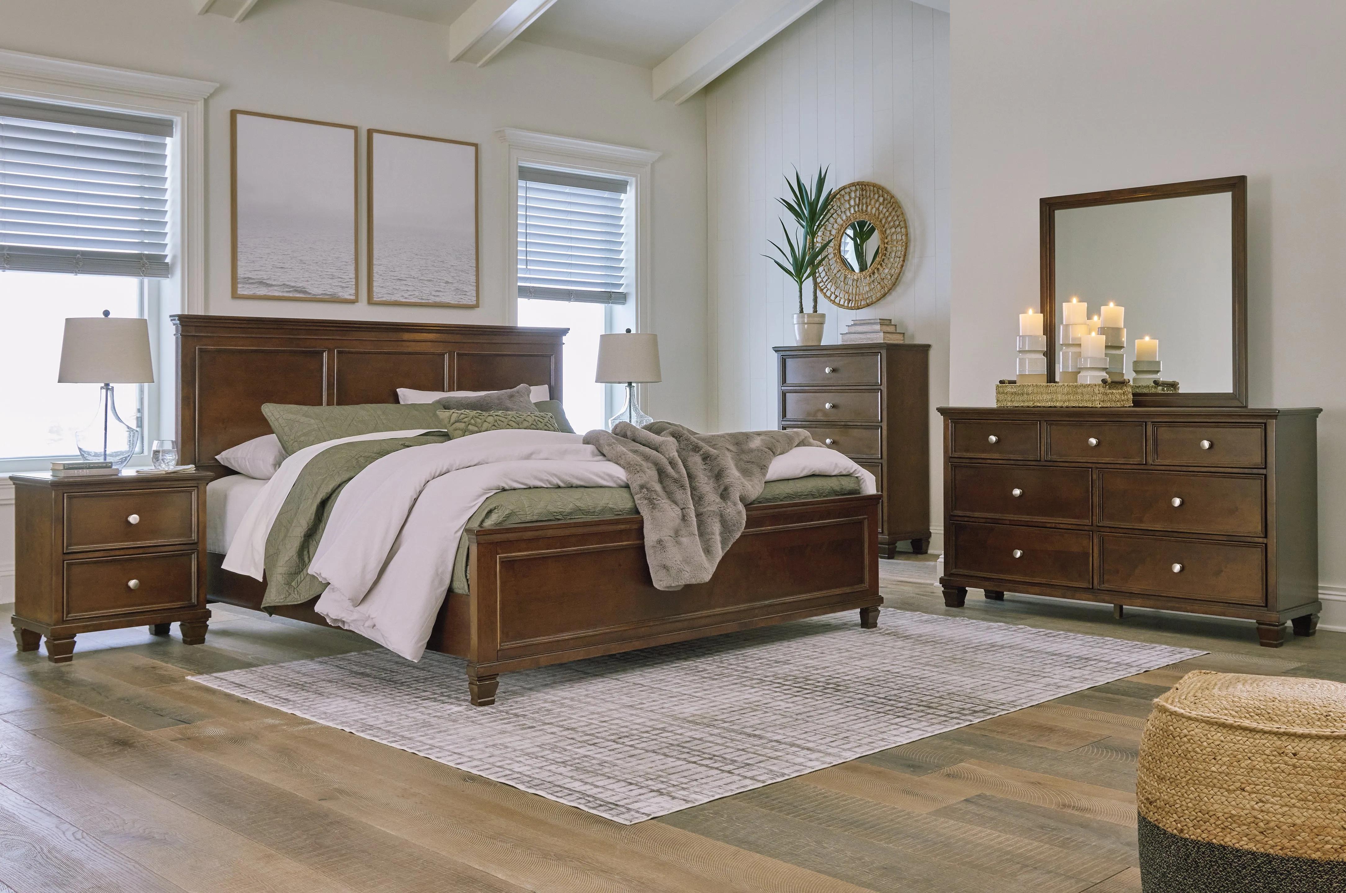 Danabrin King Panel Bed with Mirrored Dresser and 2 Nightstands in Brown