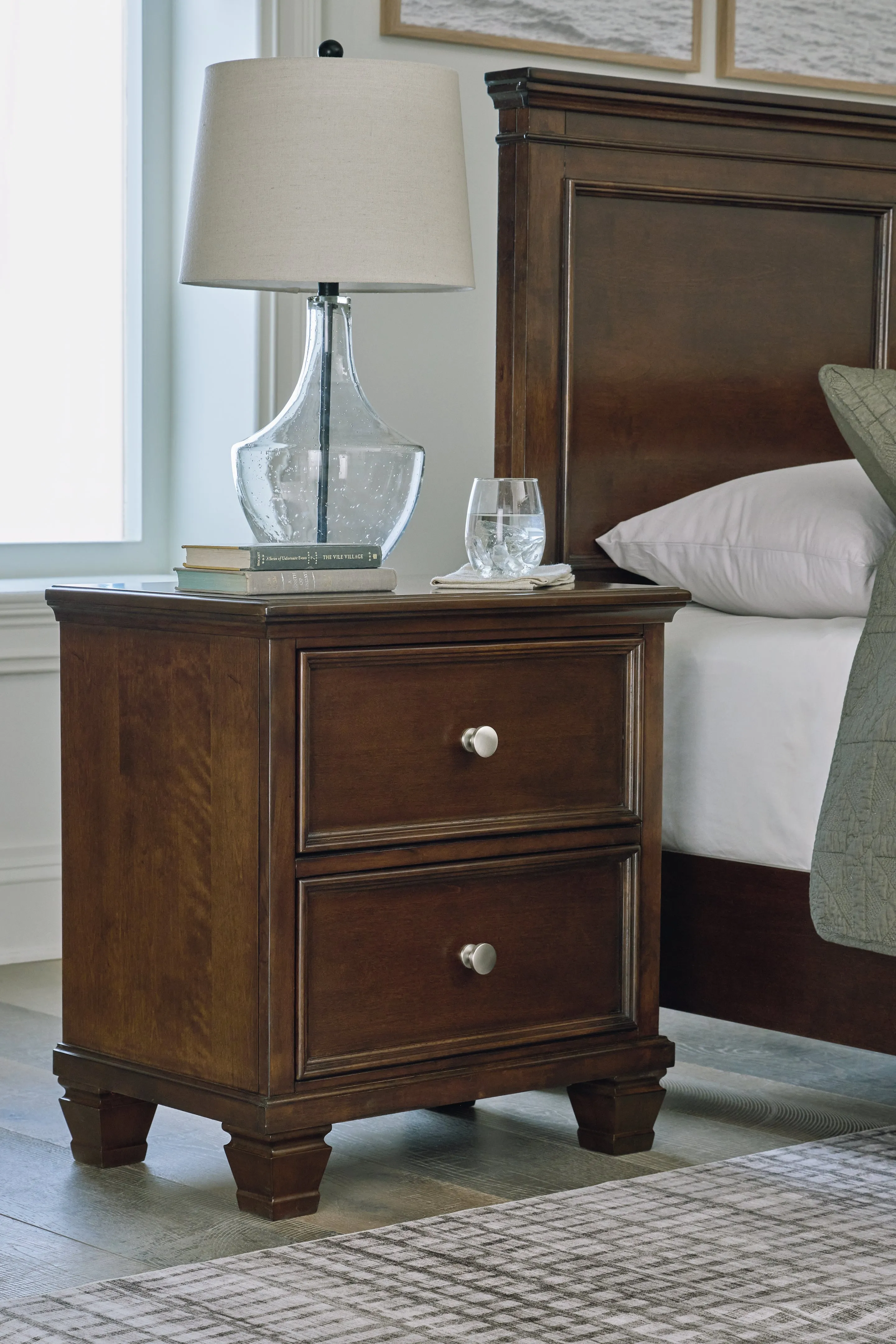 Danabrin King Panel Bed with Mirrored Dresser and 2 Nightstands in Brown