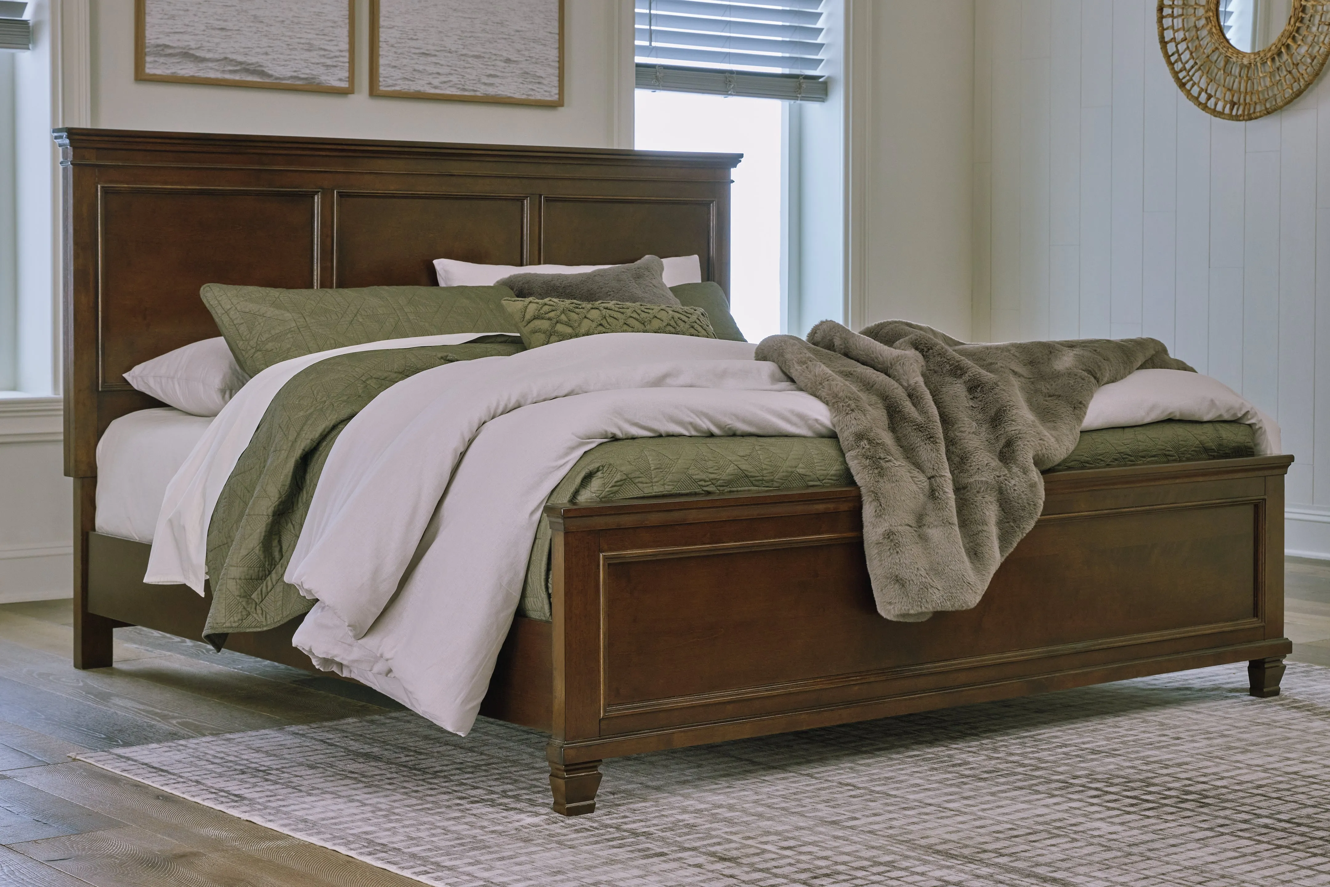 Danabrin King Panel Bed with Mirrored Dresser and 2 Nightstands in Brown
