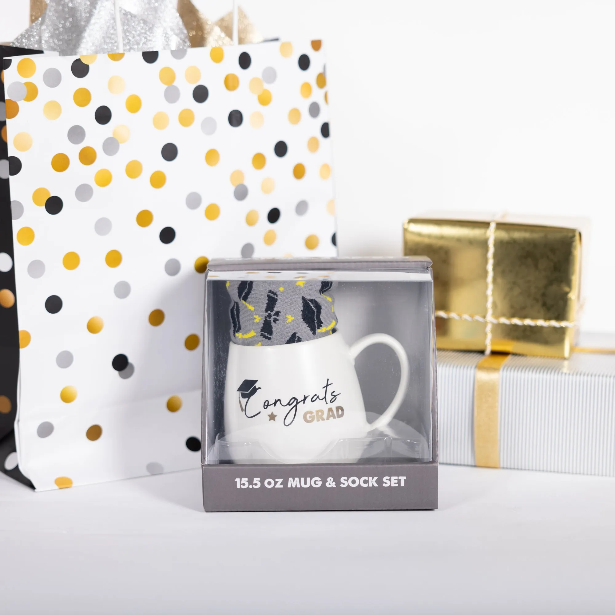Grad 15.5 oz Mug and Sock Set