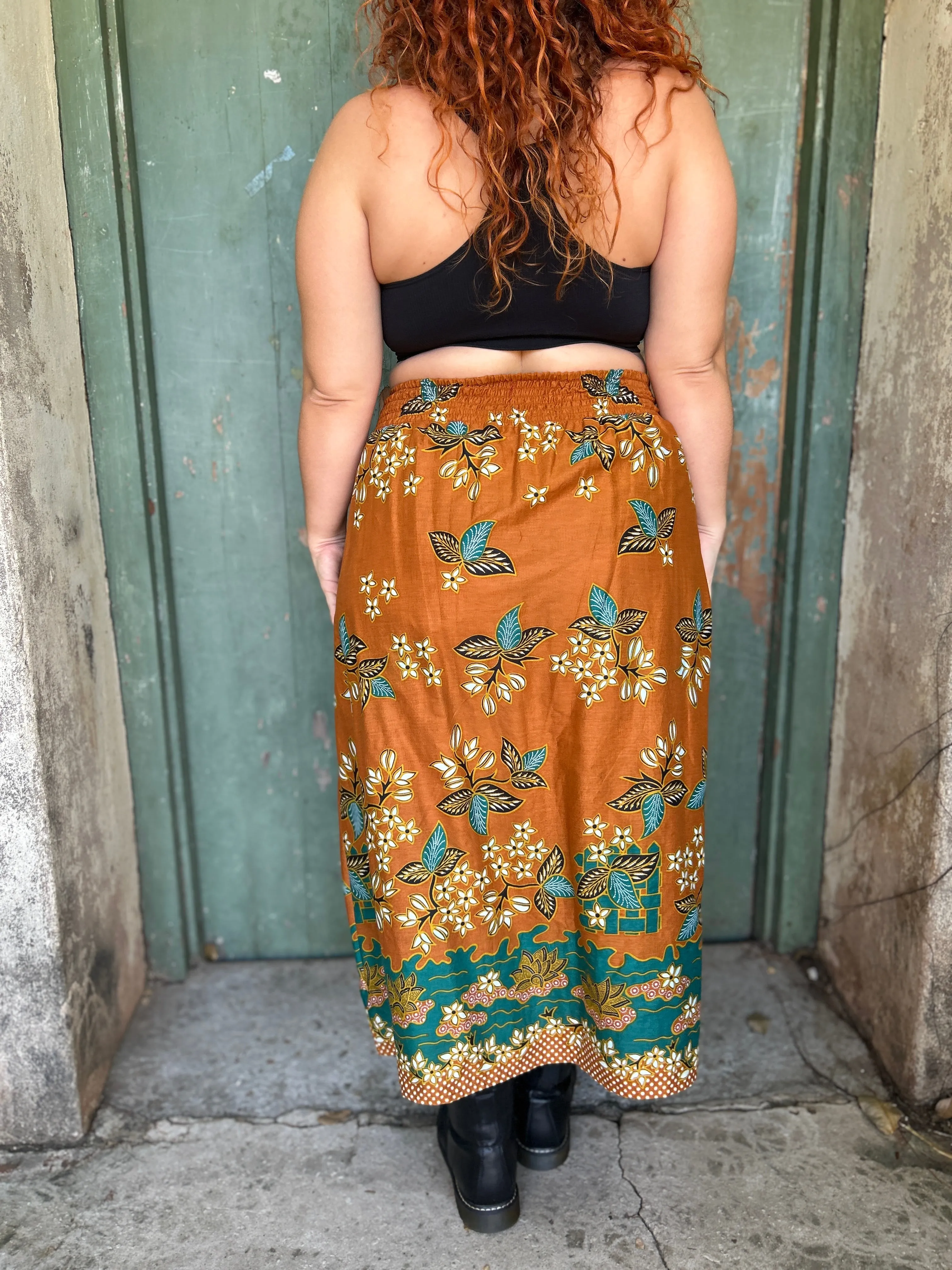 Midi to the MAX Skirt in cinnamon teal floral print