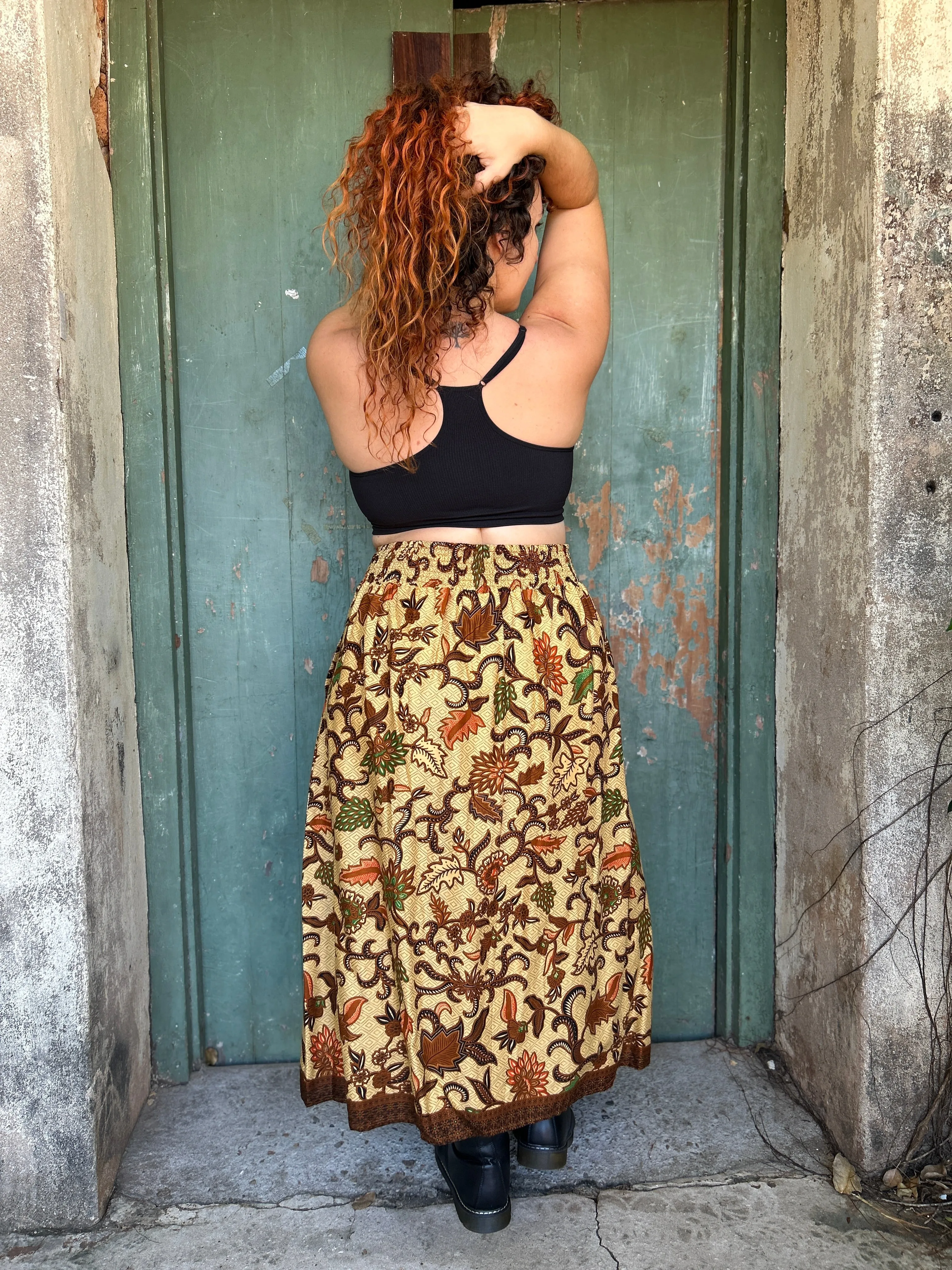 Midi to the MAX Skirt in golden brown floral print